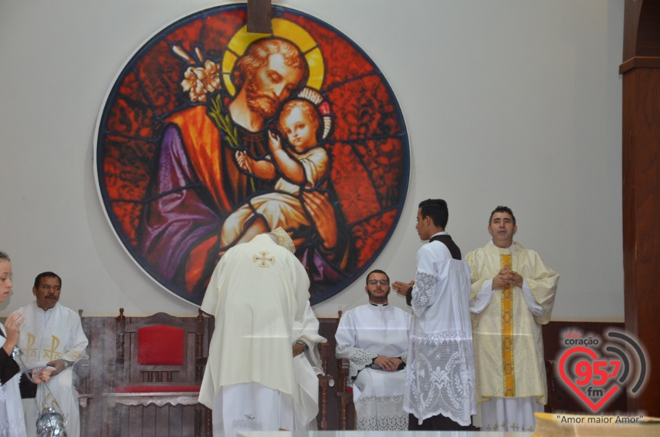 Dom Henrique realiza sagração do Altar da Paróquia São José de Itaporã