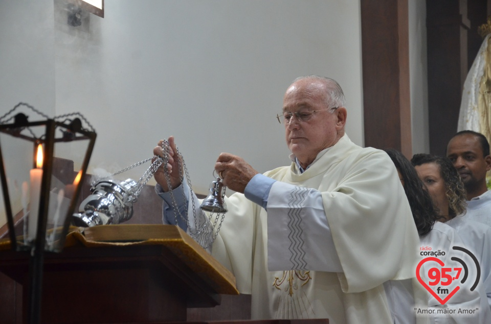 Dom Henrique realiza sagração do Altar da Paróquia São José de Itaporã