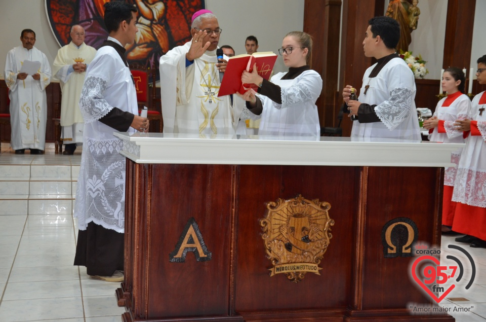 Dom Henrique realiza sagração do Altar da Paróquia São José de Itaporã