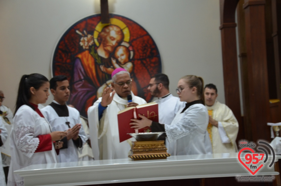 Dom Henrique realiza sagração do Altar da Paróquia São José de Itaporã