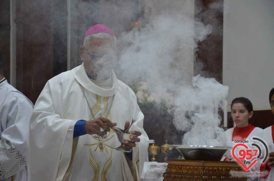 Dom Henrique realiza sagração do Altar da Paróquia São José de Itaporã