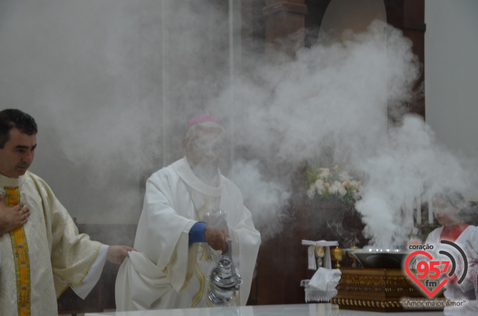 Dom Henrique realiza sagração do Altar da Paróquia São José de Itaporã