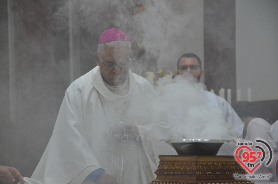 Dom Henrique realiza sagração do Altar da Paróquia São José de Itaporã