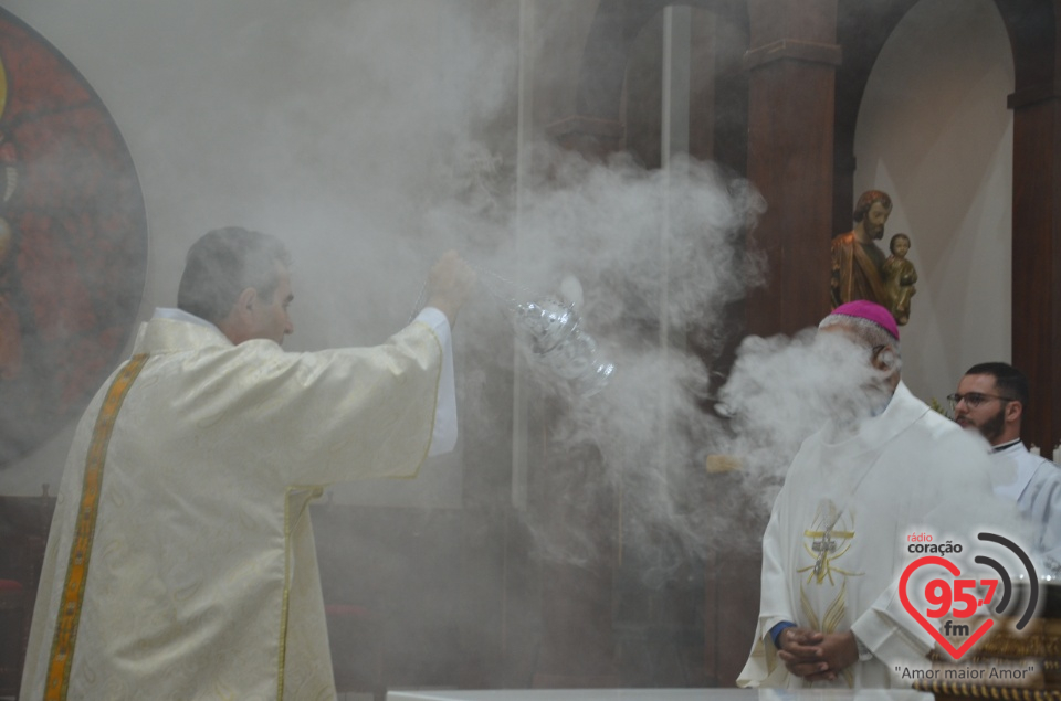 Dom Henrique realiza sagração do Altar da Paróquia São José de Itaporã