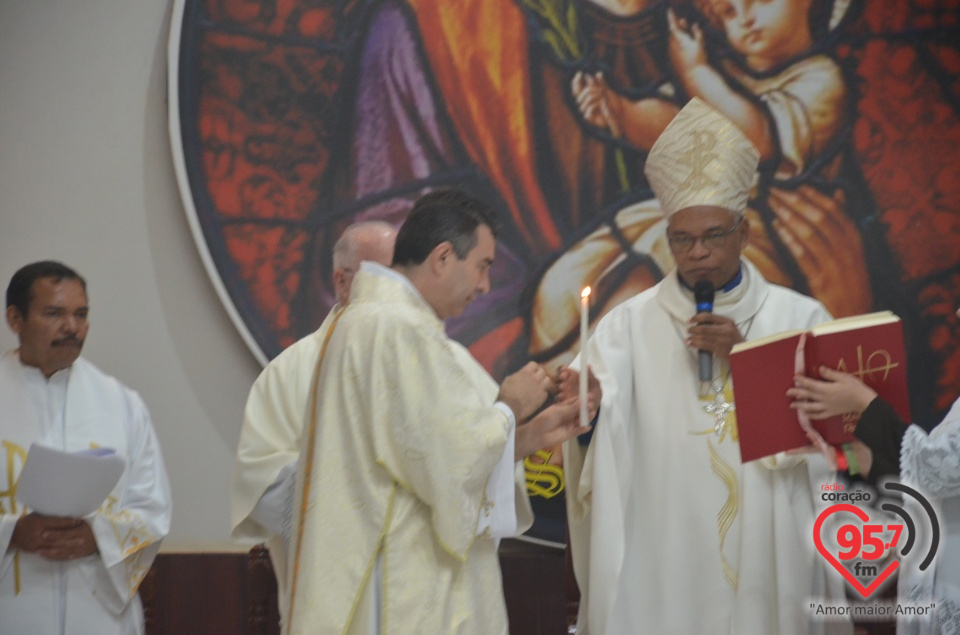 Dom Henrique realiza sagração do Altar da Paróquia São José de Itaporã