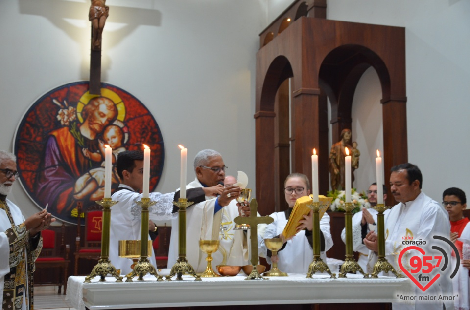 Dom Henrique realiza sagração do Altar da Paróquia São José de Itaporã