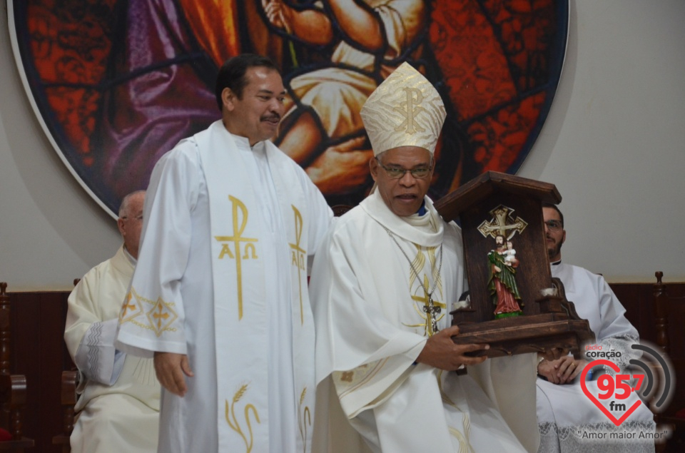 Dom Henrique realiza sagração do Altar da Paróquia São José de Itaporã