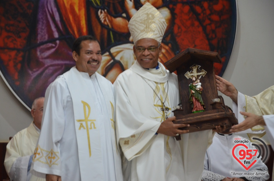 Dom Henrique realiza sagração do Altar da Paróquia São José de Itaporã