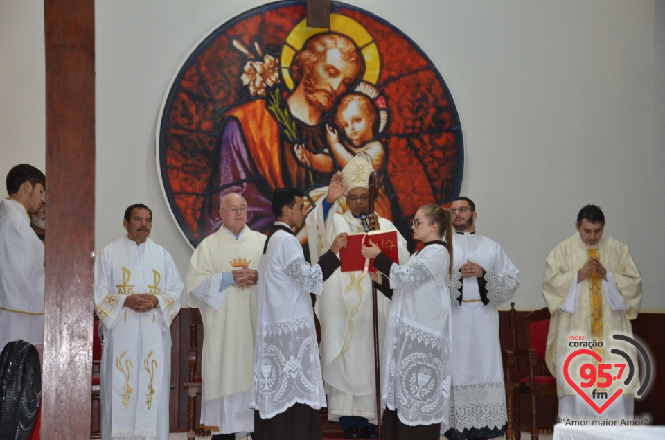 Dom Henrique realiza sagração do Altar da Paróquia São José de Itaporã