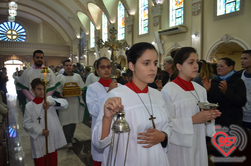 Missa e almoço marca momentos importantes na Catedral de Dourados