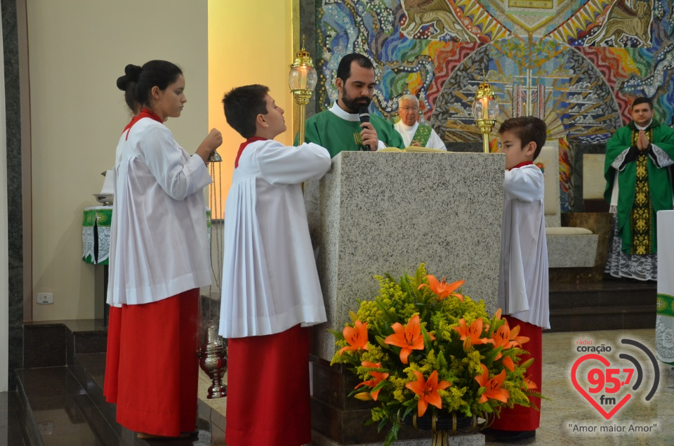 Missa e almoço marca momentos importantes na Catedral de Dourados