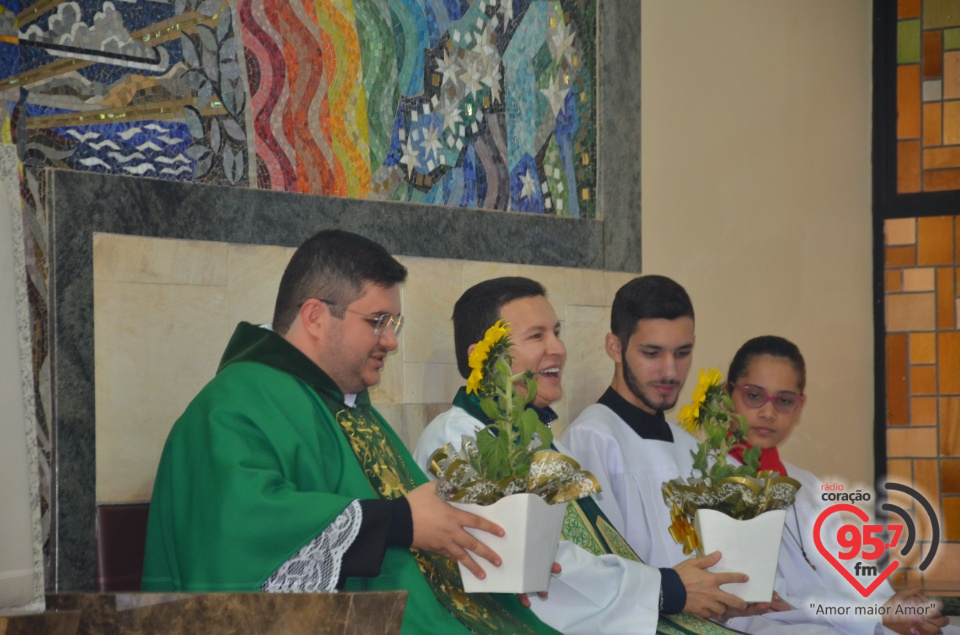 Missa e almoço marca momentos importantes na Catedral de Dourados