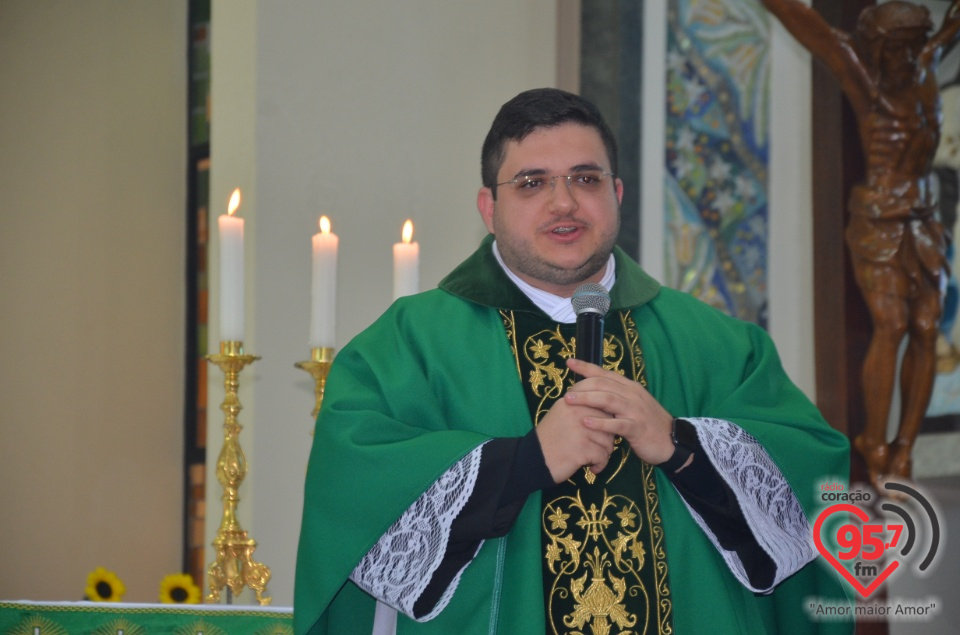 Missa e almoço marca momentos importantes na Catedral de Dourados