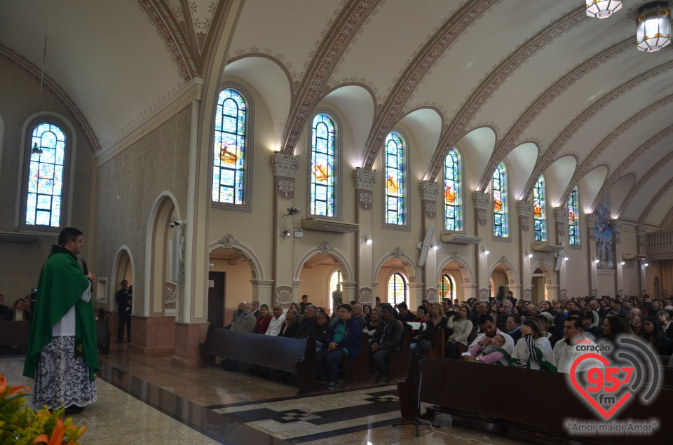 Missa e almoço marca momentos importantes na Catedral de Dourados