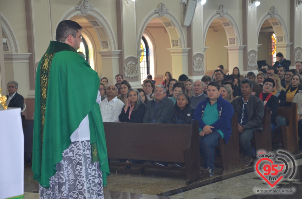 Missa e almoço marca momentos importantes na Catedral de Dourados