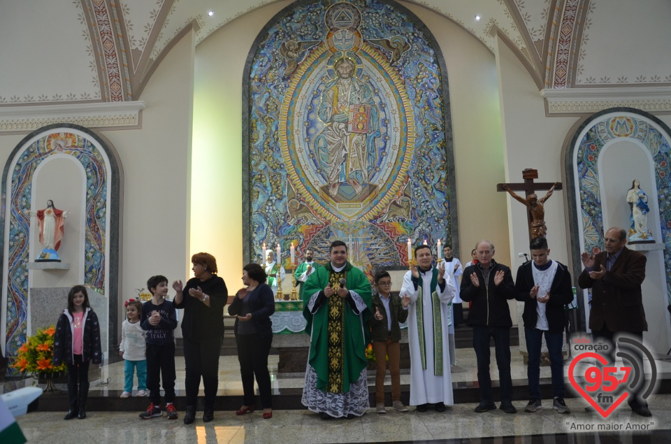 Missa e almoço marca momentos importantes na Catedral de Dourados