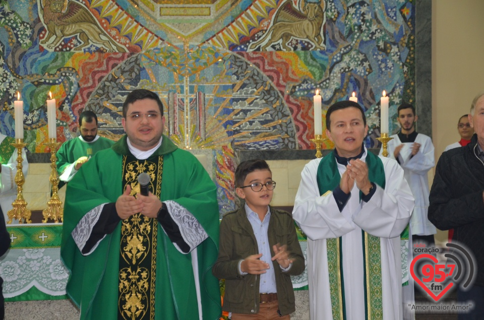 Missa e almoço marca momentos importantes na Catedral de Dourados