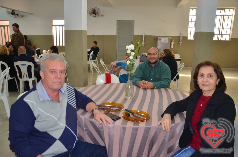 Missa e almoço marca momentos importantes na Catedral de Dourados