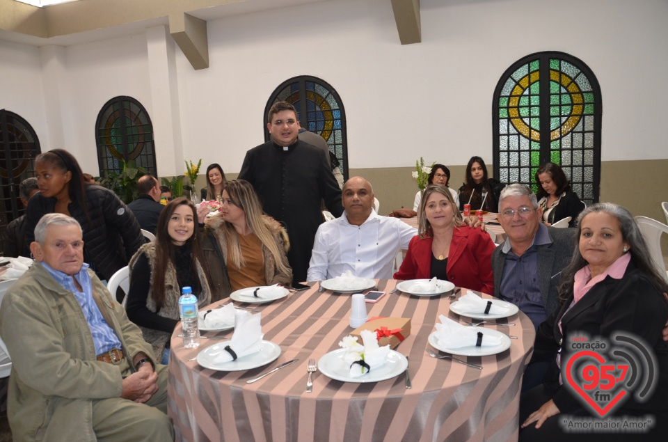 Missa e almoço marca momentos importantes na Catedral de Dourados