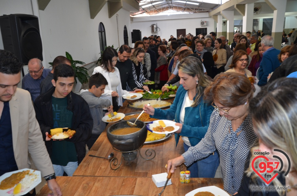 Missa e almoço marca momentos importantes na Catedral de Dourados