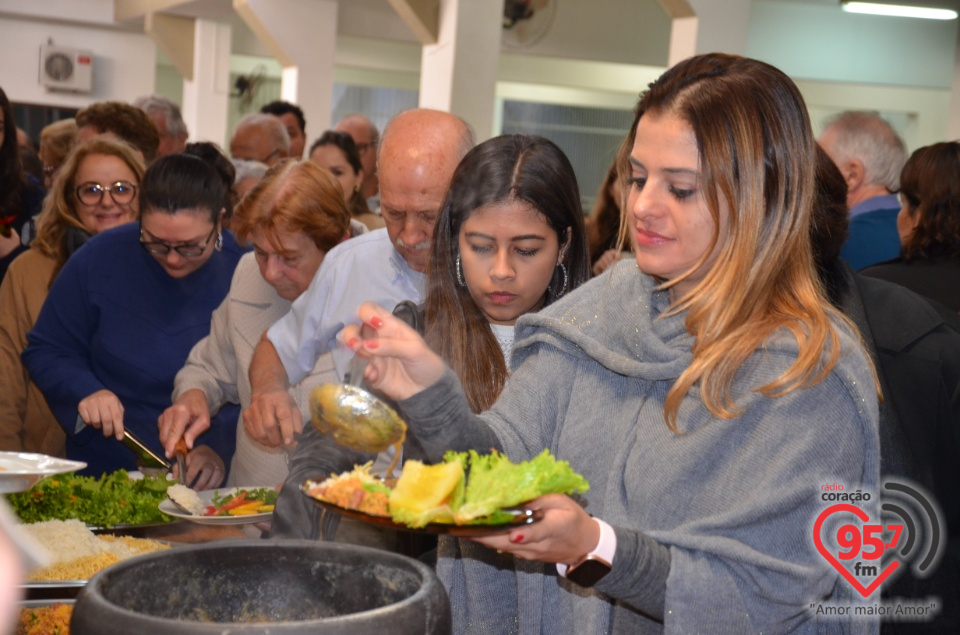 Missa e almoço marca momentos importantes na Catedral de Dourados