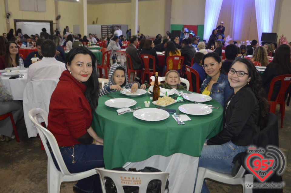 Fotos da Noite da Macarronada da Paróquia N.Sra. Aparecida em Dourados