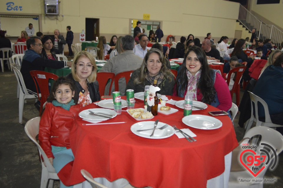 Fotos da Noite da Macarronada da Paróquia N.Sra. Aparecida em Dourados