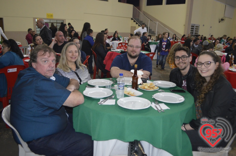 Fotos da Noite da Macarronada da Paróquia N.Sra. Aparecida em Dourados