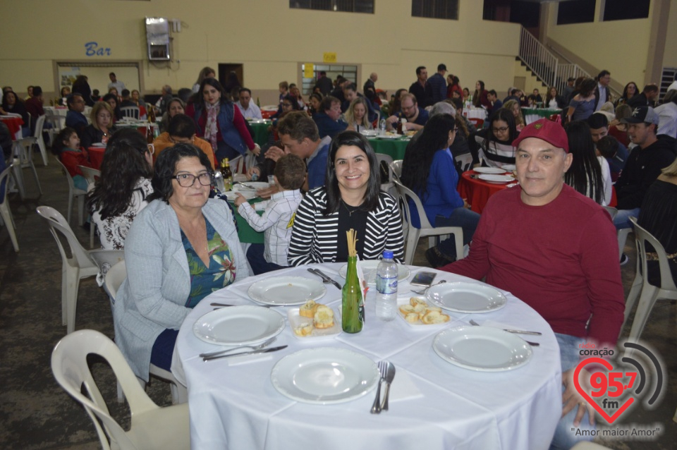 Fotos da Noite da Macarronada da Paróquia N.Sra. Aparecida em Dourados