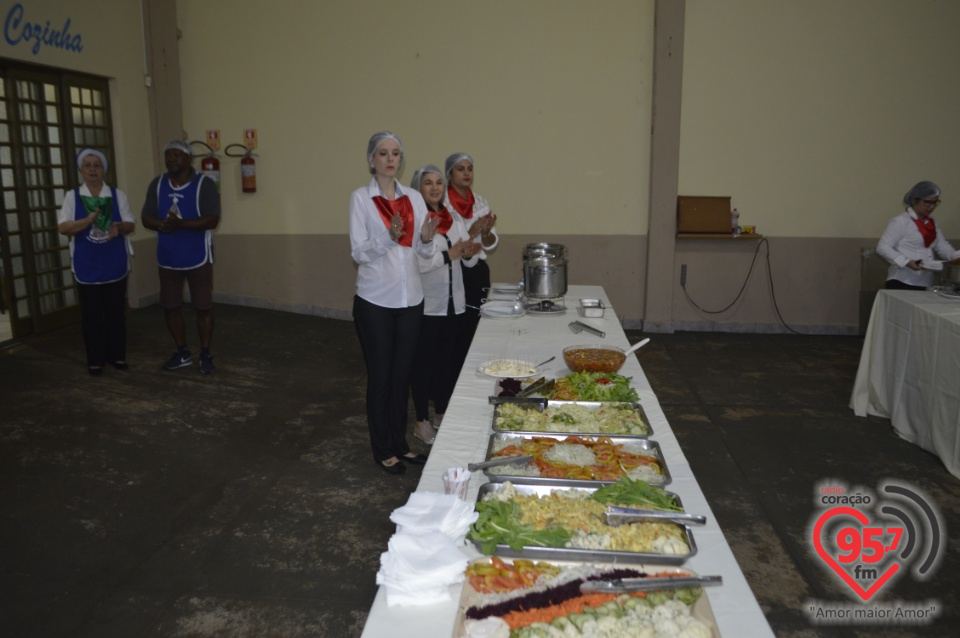 Fotos da Noite da Macarronada da Paróquia N.Sra. Aparecida em Dourados