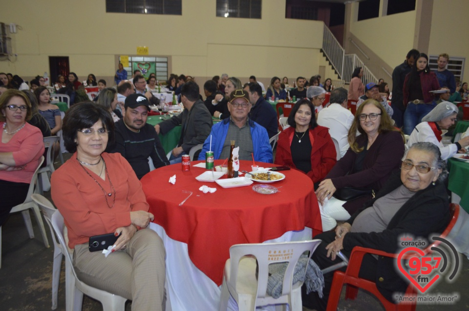 Fotos da Noite da Macarronada da Paróquia N.Sra. Aparecida em Dourados