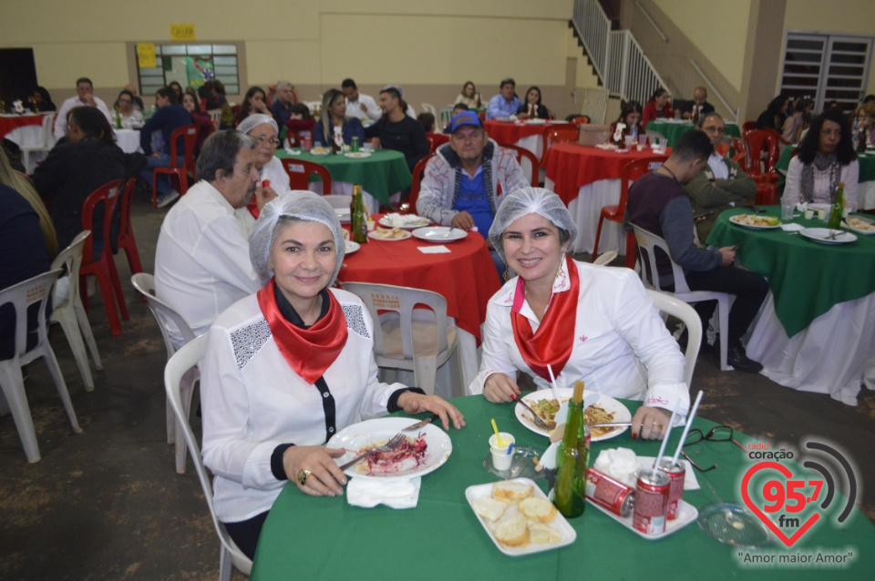 Fotos da Noite da Macarronada da Paróquia N.Sra. Aparecida em Dourados