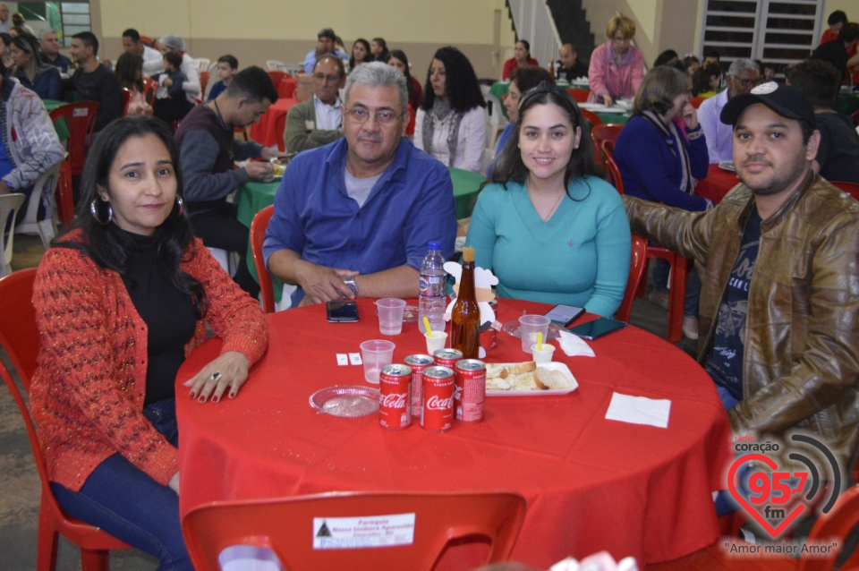 Fotos da Noite da Macarronada da Paróquia N.Sra. Aparecida em Dourados