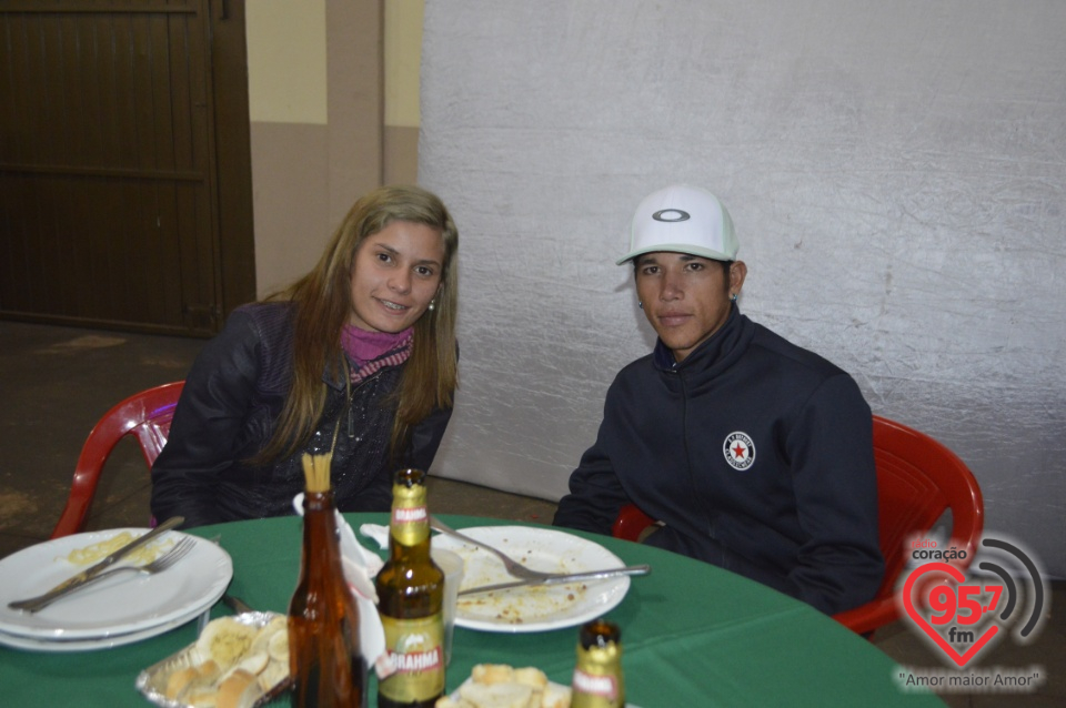 Fotos da Noite da Macarronada da Paróquia N.Sra. Aparecida em Dourados