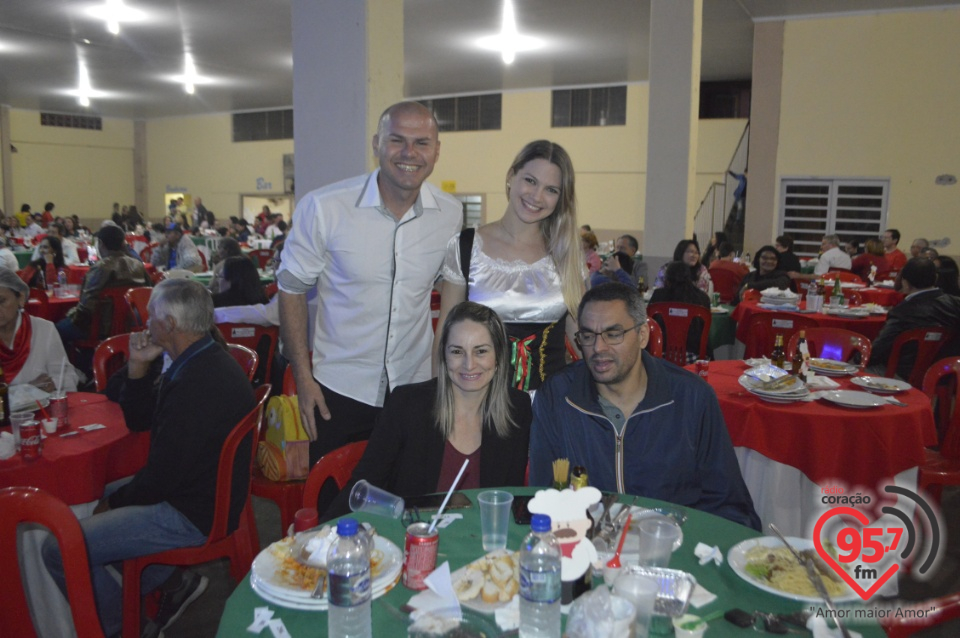 Fotos da Noite da Macarronada da Paróquia N.Sra. Aparecida em Dourados