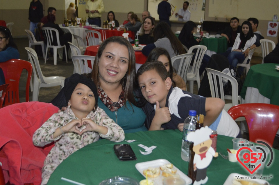 Fotos da Noite da Macarronada da Paróquia N.Sra. Aparecida em Dourados