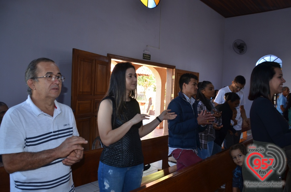 Fotos: Irmãs da Toca de Assis renovam votos