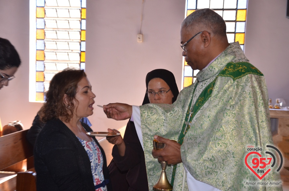 Fotos: Irmãs da Toca de Assis renovam votos