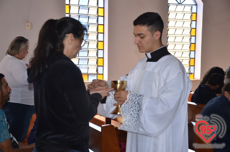 Fotos: Irmãs da Toca de Assis renovam votos