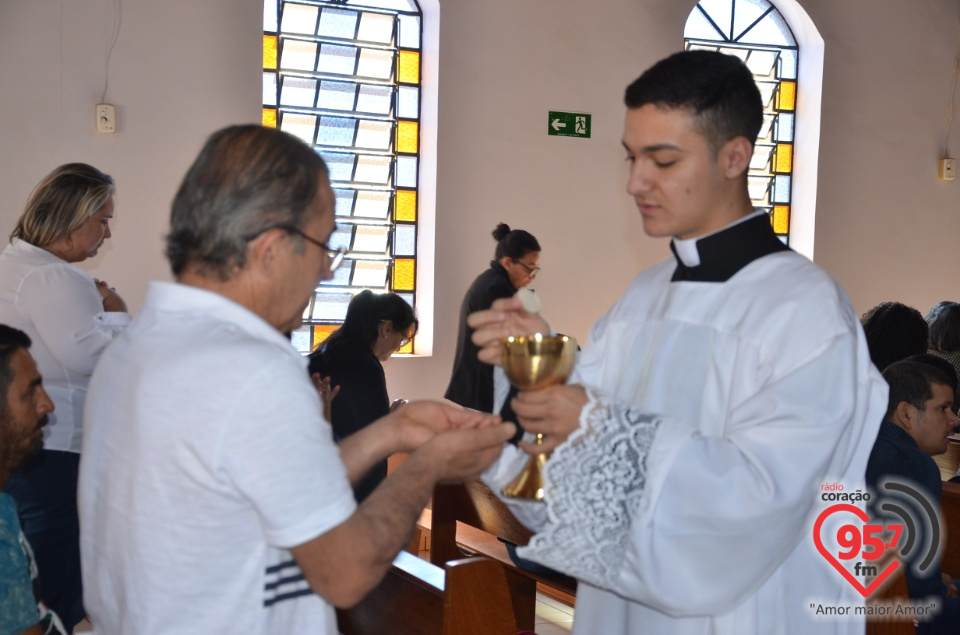 Fotos: Irmãs da Toca de Assis renovam votos