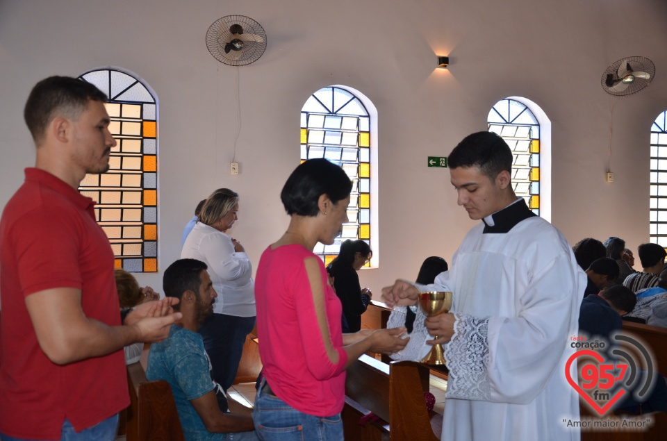 Fotos: Irmãs da Toca de Assis renovam votos