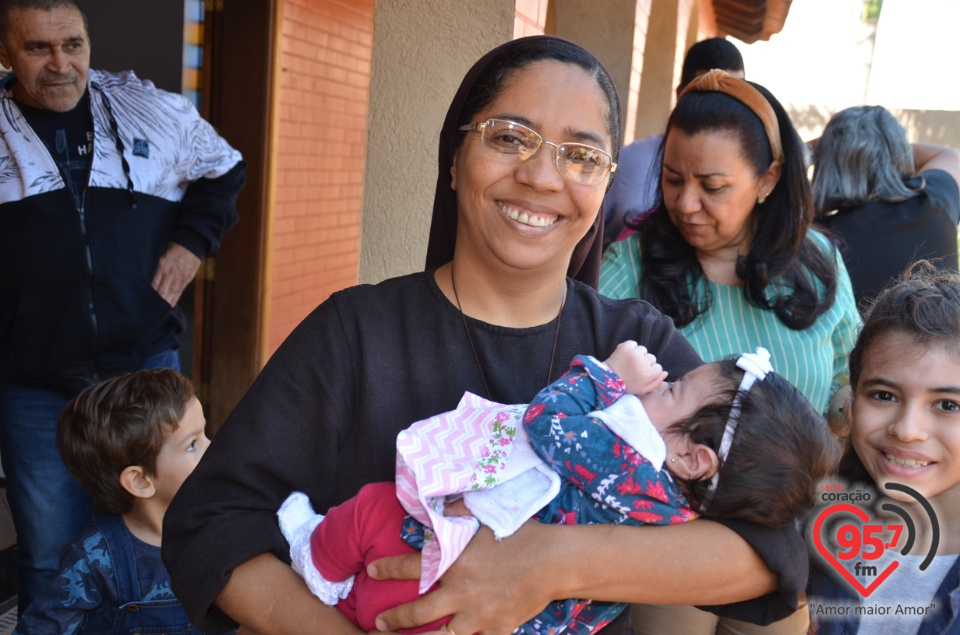 Fotos: Irmãs da Toca de Assis renovam votos