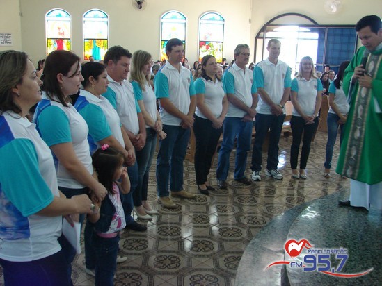 Festa Cristã anima três dias em Laguna Carapã