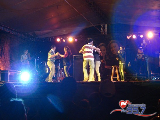 Festa Cristã anima três dias em Laguna Carapã