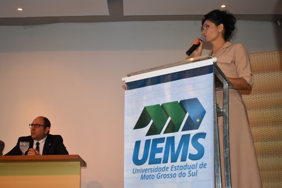 Professor Laércio e Professora Celi tomam posse como reitor e vice da UEMS