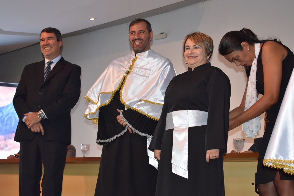 Professor Laércio e Professora Celi tomam posse como reitor e vice da UEMS