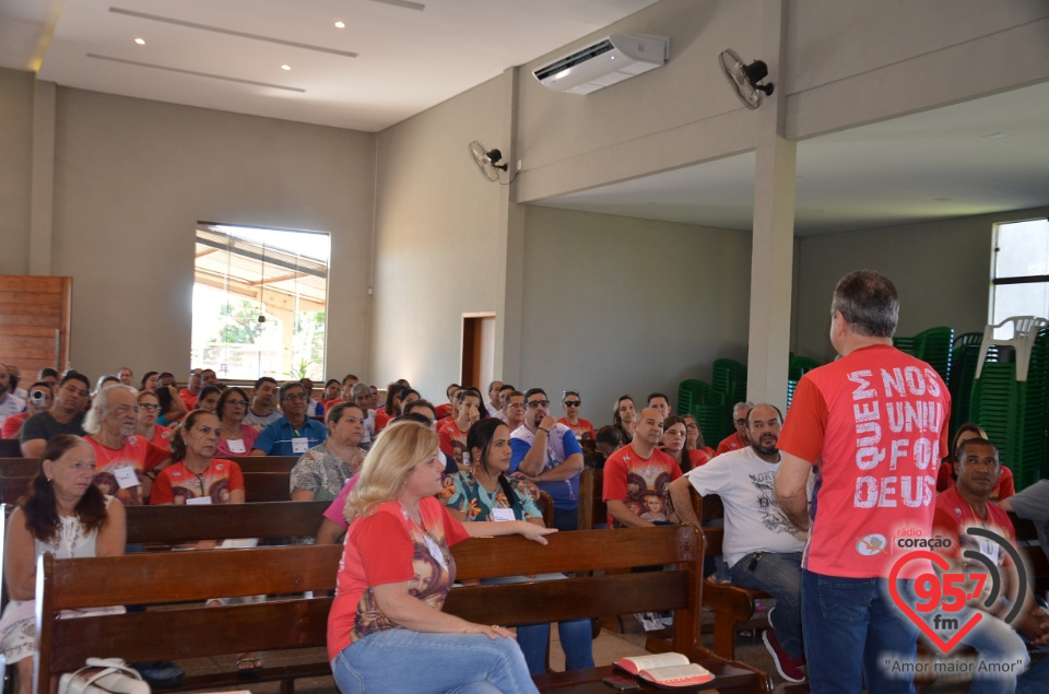 Retiro de aprofundamento para casais em Células