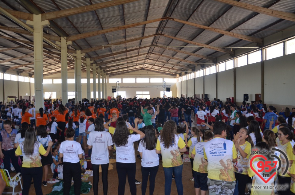 Fotos do Encontro Diocesano dos Coroinhas na Vila São Pedro