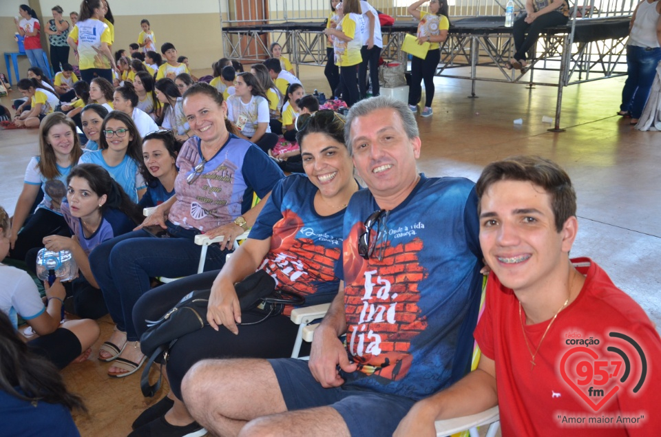 Fotos do Encontro Diocesano dos Coroinhas na Vila São Pedro