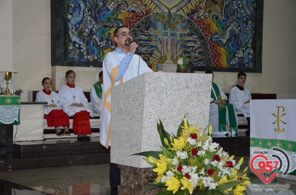 Missa do nascituro e bênção para as mulheres grávidas na Catedral